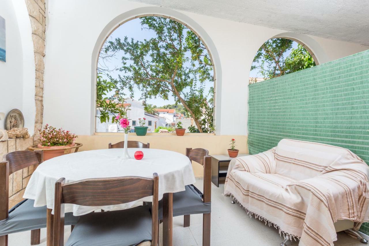 Apartment Branka Kustura 2 Hvar Town Eksteriør billede